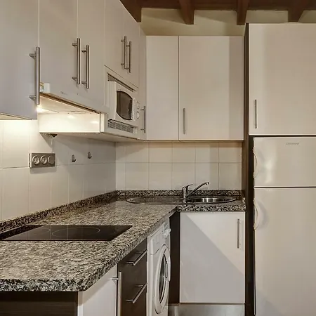 Home4u, Elvira 16, 2a