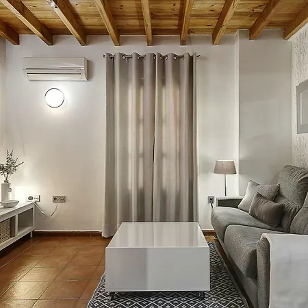 Apartment Home4u, Elvira 16, 2a