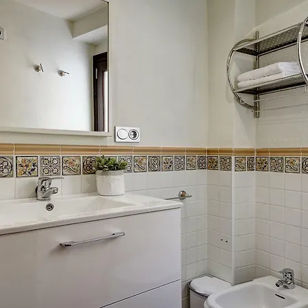 Home4u, Elvira 16, 2a * Granada