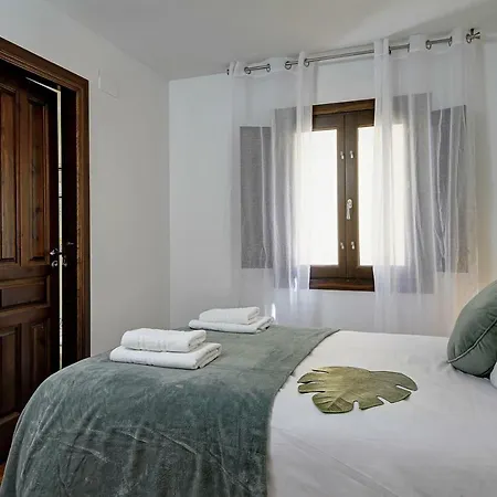 Home4u, Elvira 16, 2a * Granada